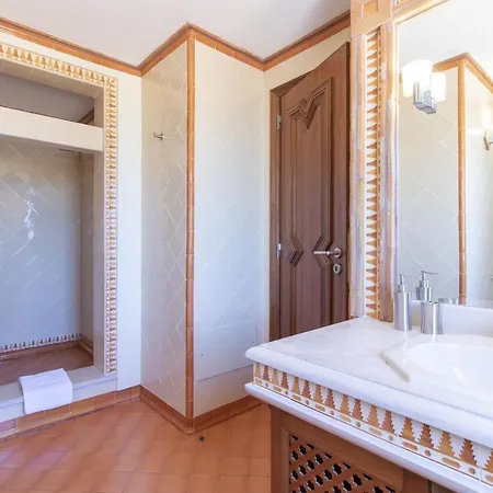 Villa Quinta Dionysus By Algarve Holidays Albufeira